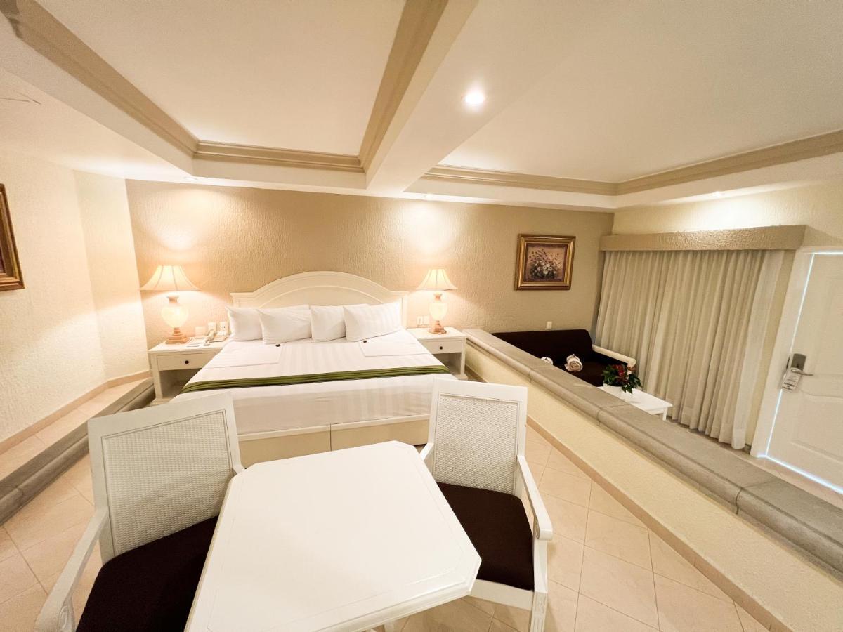 Excelaris Grand Resort Conventions & Spa テケスキテンゴ エクステリア 写真