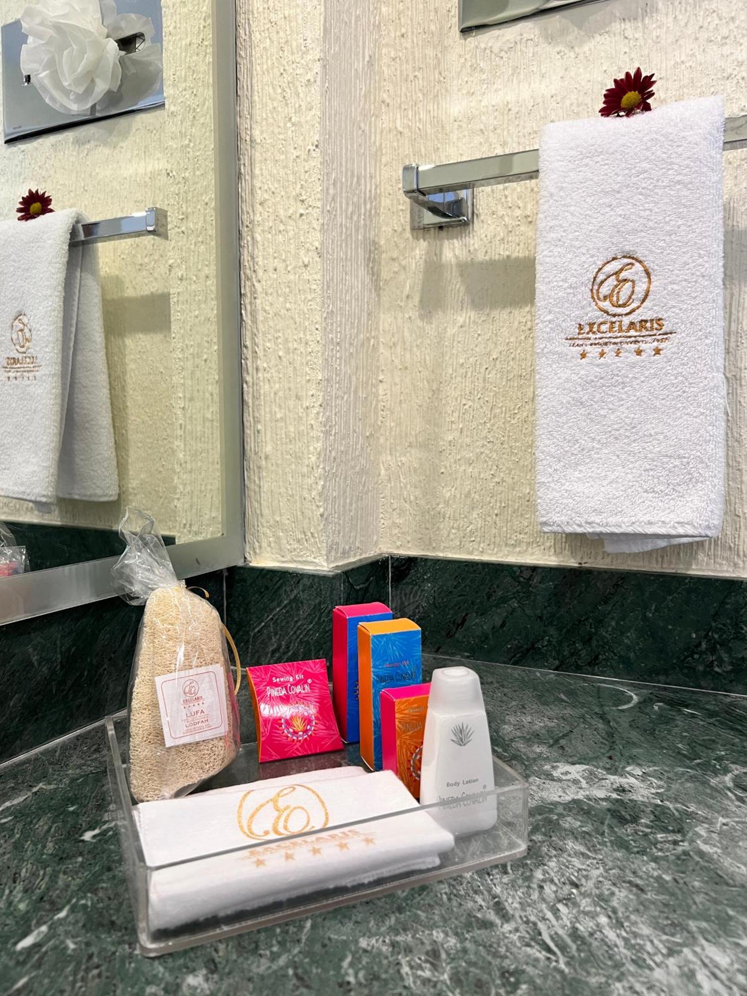 Excelaris Grand Resort Conventions & Spa テケスキテンゴ エクステリア 写真