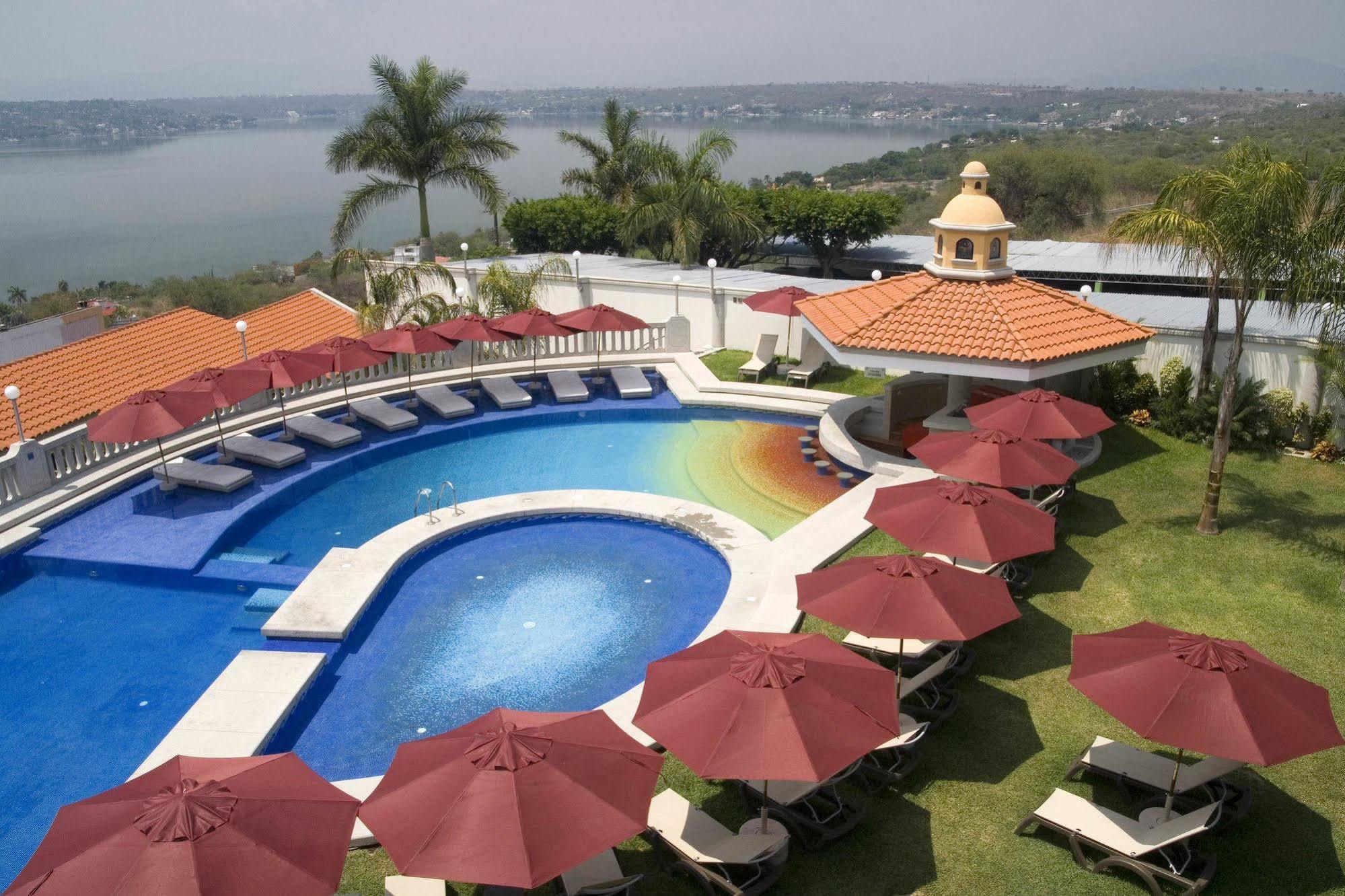 Excelaris Grand Resort Conventions & Spa テケスキテンゴ エクステリア 写真